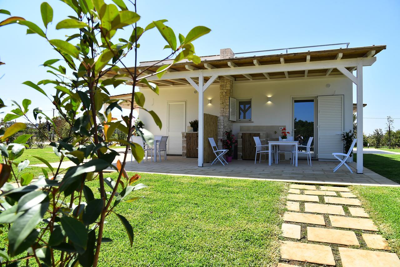 Borgo Fiorito Relais Bed & Breakfast Parabita Exterior photo