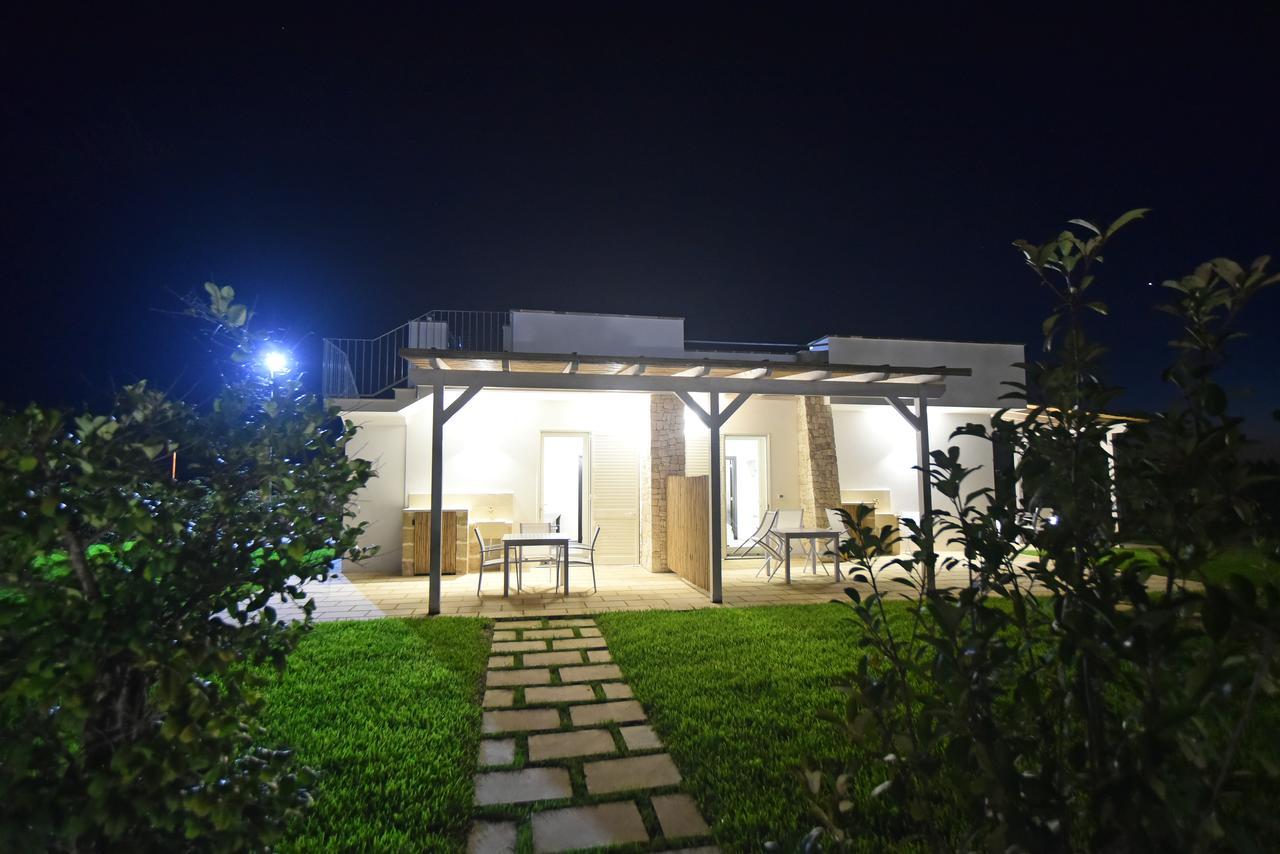 Borgo Fiorito Relais Bed & Breakfast Parabita Exterior photo