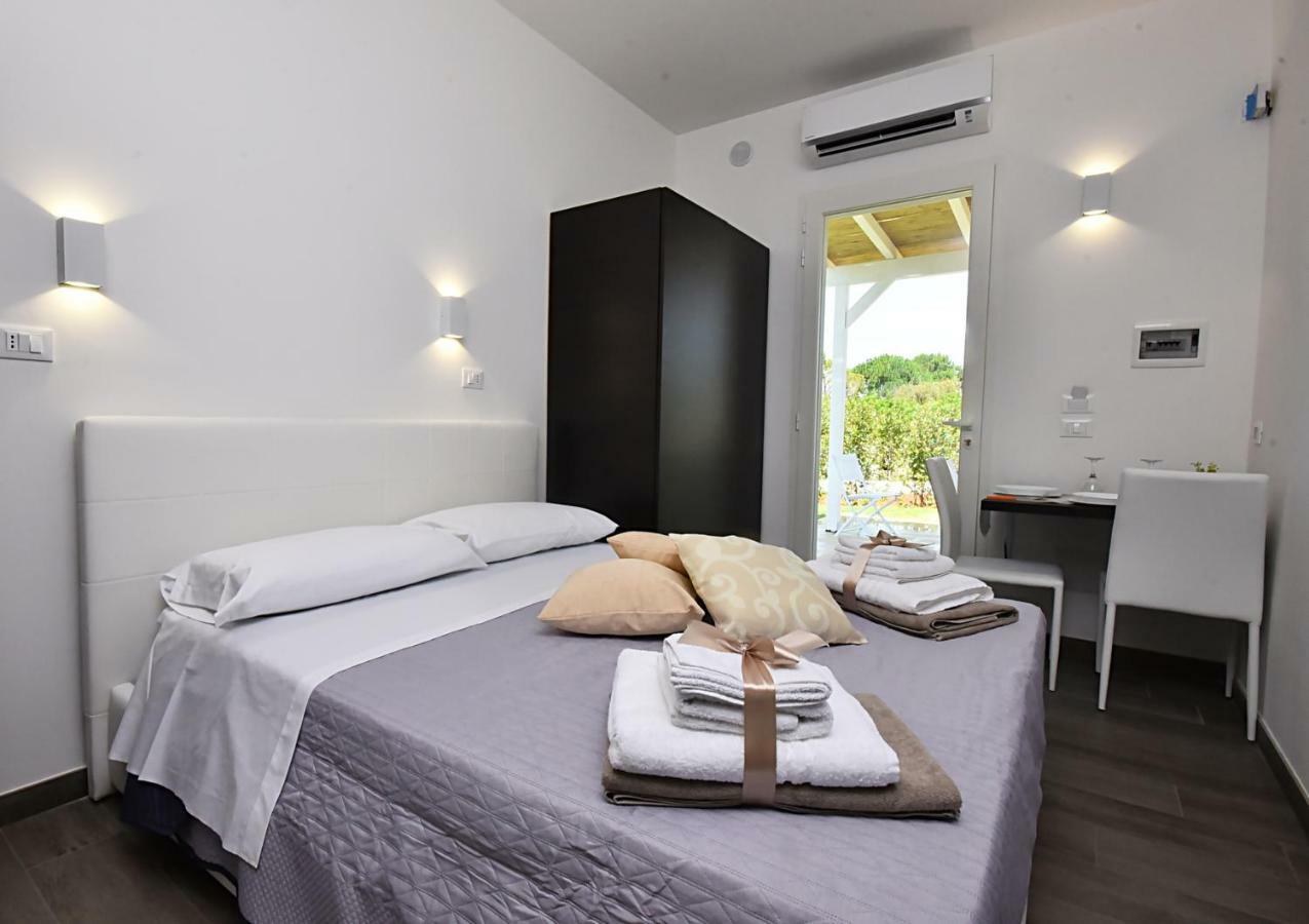 Borgo Fiorito Relais Bed & Breakfast Parabita Exterior photo